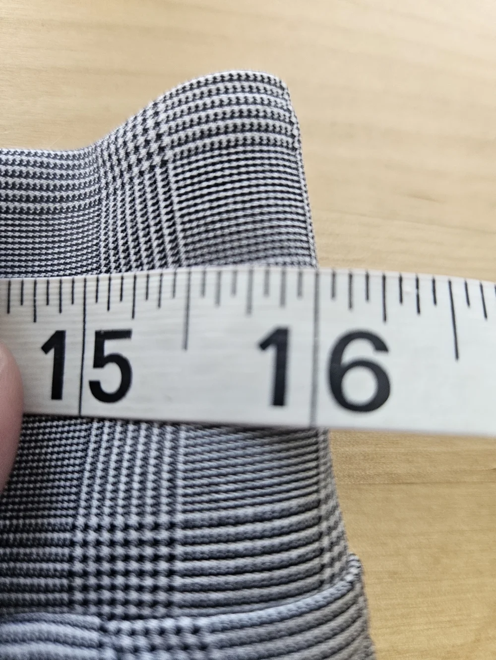 ATHLETA Brooklyn Glen Plaid Pull On Pant Sz 10T Gray Black Travel Athleisure - Picture 11 of 16